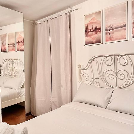 Апартаменти Glory House Navona Square Рим Екстер'єр фото