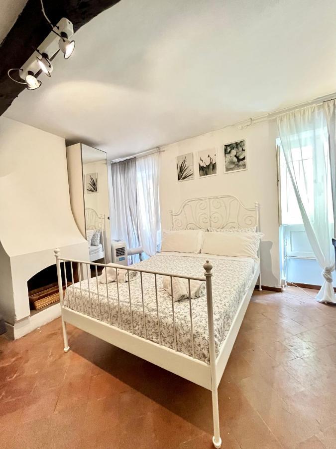 Апартаменти Glory House Navona Square Рим Екстер'єр фото